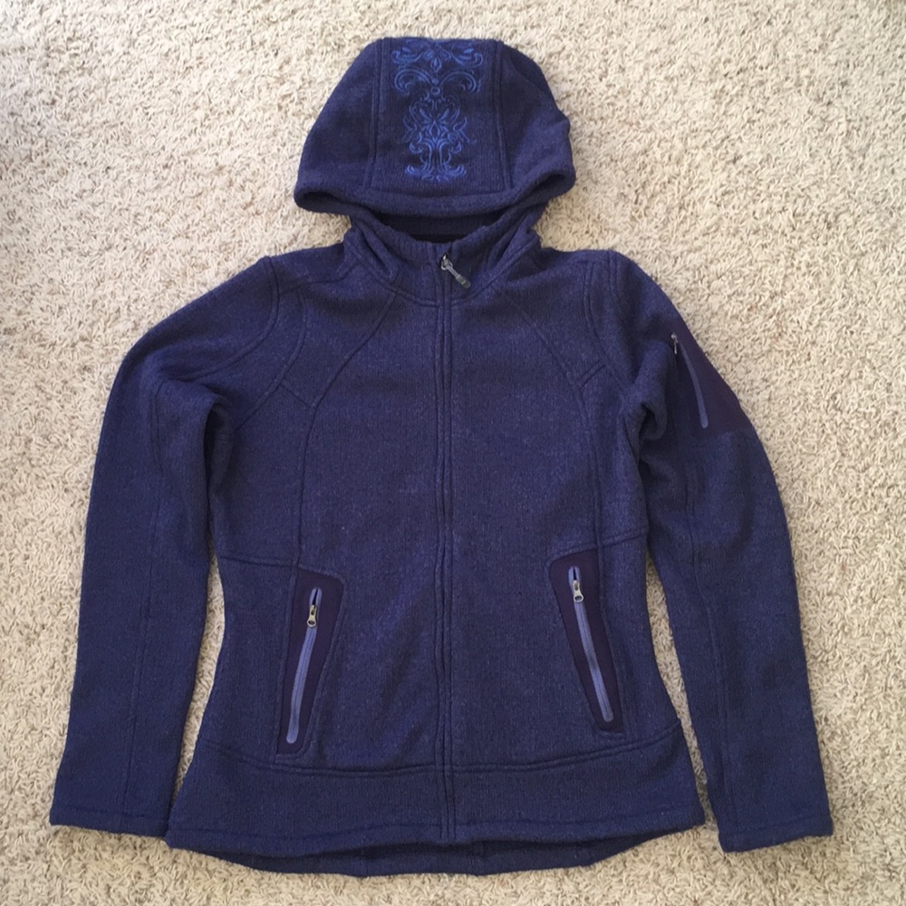 Athleta fleece hoodie. Barely worn. Size Large